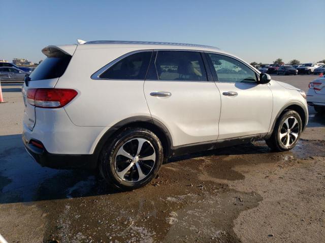 Photo 3 from auction – 2017 KIA SORENTO EX with VIN 5XYPH4A12HG294240
