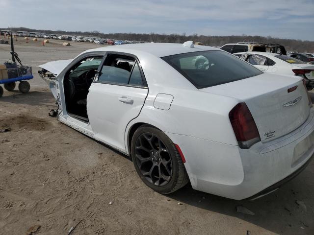 Photo 2 from auction – 2019 CHRYSLER 300 S with VIN 2C3CCABG5KH654385