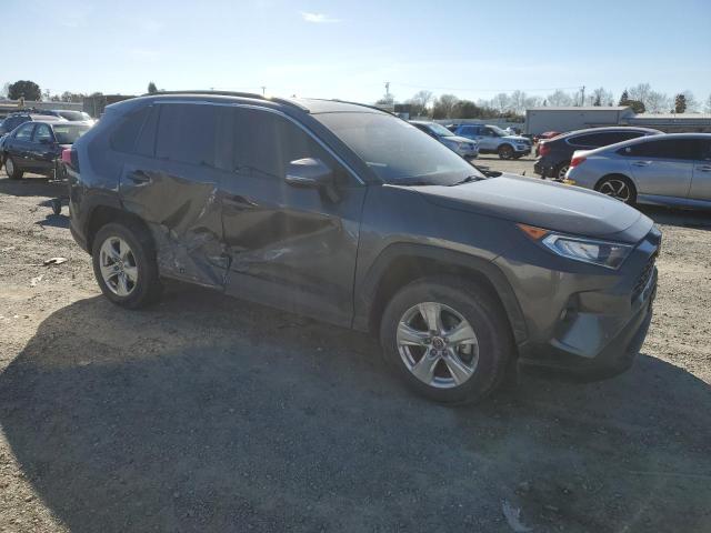 Photo 4 from auction – 2021 TOYOTA RAV4 XLE with VIN 2T3W1RFV2MC132405