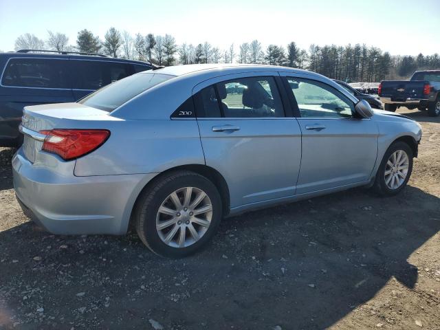 Photo 3 from auction – 2013 CHRYSLER 200 TOURIN with VIN 1C3CCBBB9DN615335
