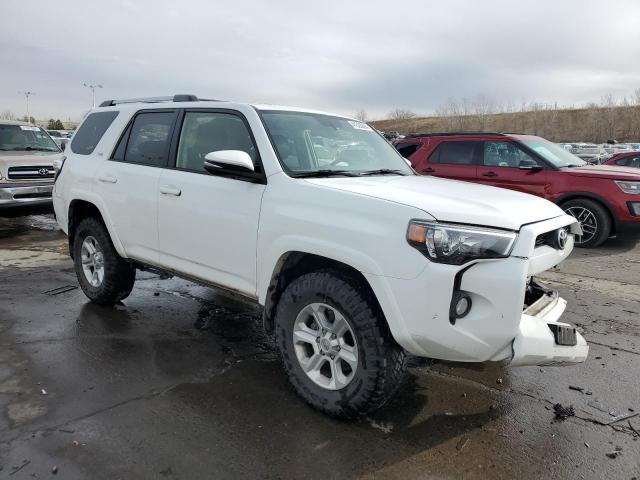 Photo 4 from auction – 2019 TOYOTA 4RUNNER SR with VIN JTEBU5JR5K5703618
