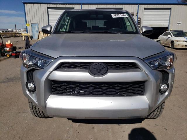 Photo 5 from auction – 2017 TOYOTA 4RUNNER SR with VIN JTEBU5JR6H5463228