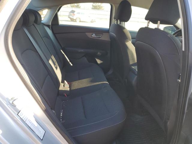 Photo 10 from auction – 2019 KIA FORTE FE with VIN 3KPF24AD6KE107819