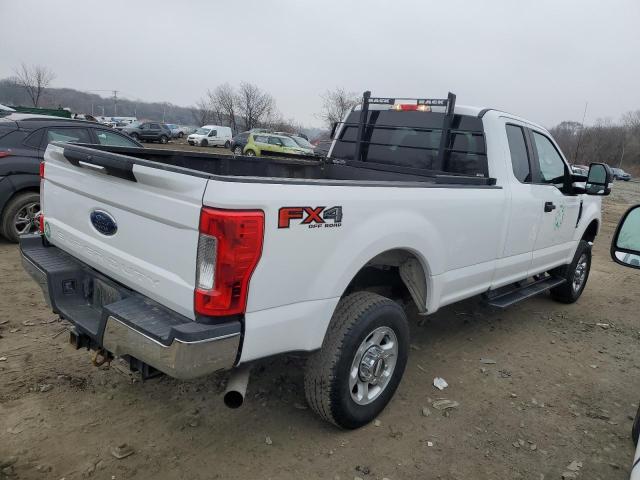Photo 3 from auction – 2017 FORD F250 SUPER with VIN 1FT7X2B61HED63610