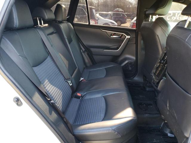 Photo 11 from auction – 2020 TOYOTA RAV4 XSE with VIN JTMEWRFV9LD544053
