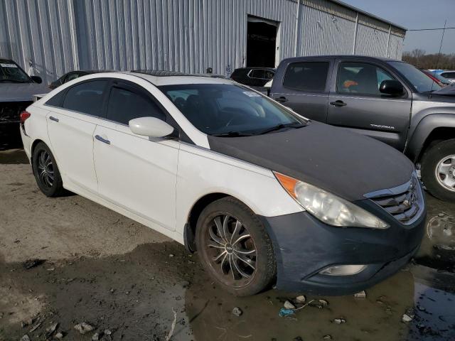 Photo 4 from auction – 2011 HYUNDAI SONATA SE with VIN 5NPEC4AC3BH105411