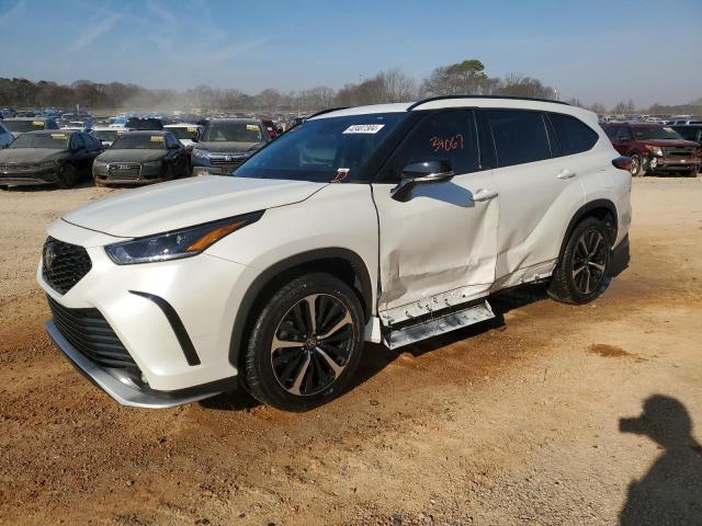 TOYOTA HIGHLANDER 2021 with VIN 5TDJZRBH1MS110687 - Photo from auction