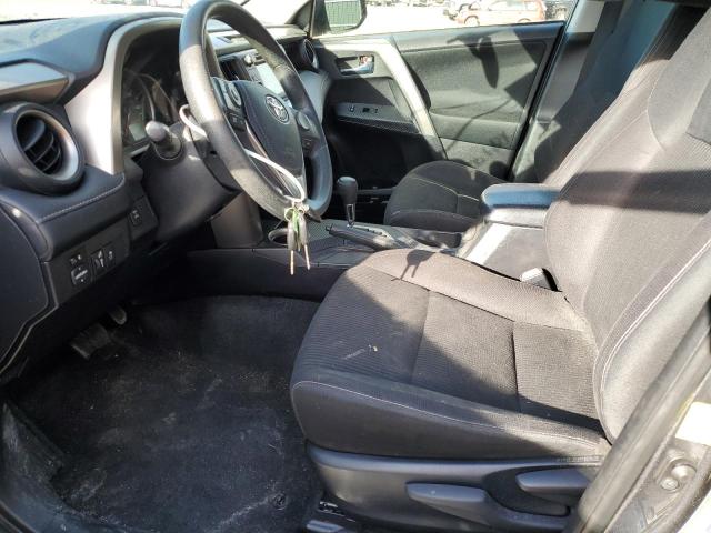 Photo 7 from auction – 2015 TOYOTA RAV4 XLE with VIN JTMRFREV8FD145657