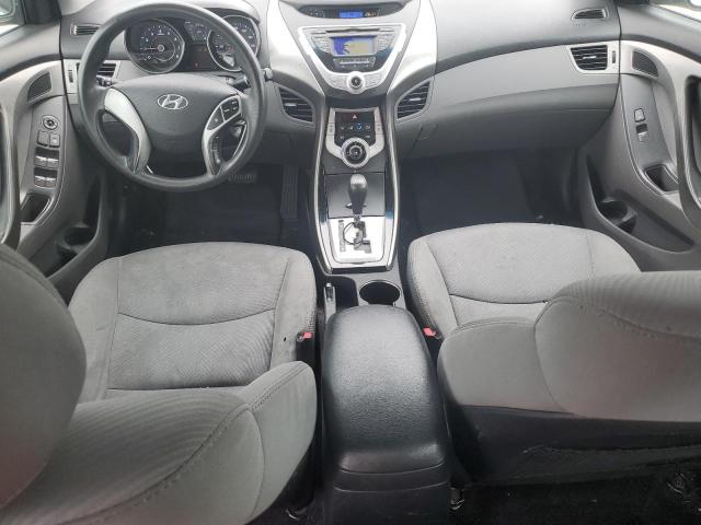 Photo 8 from auction – 2012 HYUNDAI ELANTRA GL with VIN 5NPDH4AE6CH076938