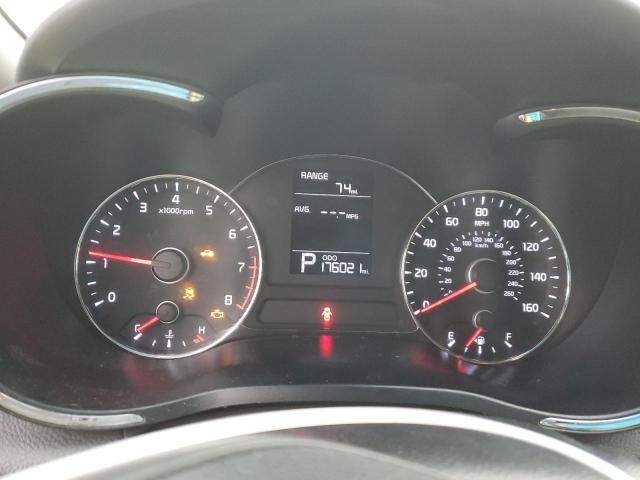 Photo 9 from auction – 2014 KIA FORTE LX with VIN KNAFX4A65E5225215