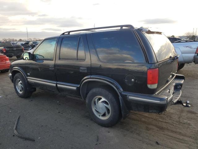 Photo 2 from auction – 1998 CHEVROLET BLAZER with VIN 1GNDT13W0W2262250