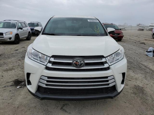 Photo 5 from auction – 2018 TOYOTA HIGHLANDER with VIN 5TDZARFH5JS038232