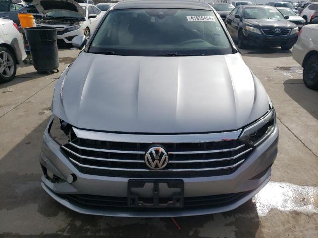 Photo 5 from auction – 2020 VOLKSWAGEN JETTA SEL with VIN 3VWEB7BU7LM068772