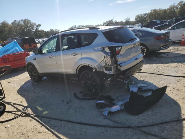 Photo 2 from auction – 2017 FORD ESCAPE SE with VIN 1FMCU0GD4HUD49026