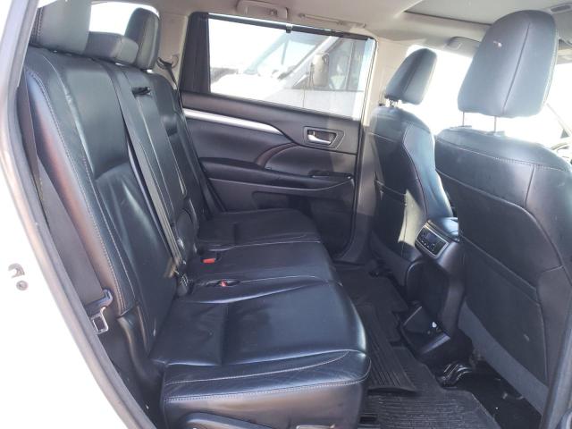 Photo 10 from auction – 2015 TOYOTA HIGHLANDER with VIN 5TDJKRFH5FS137375