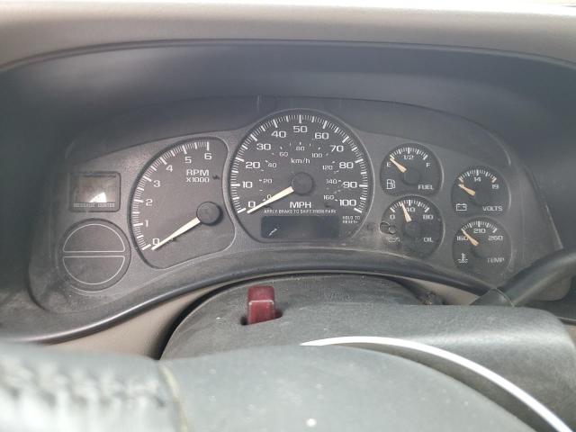 Photo 9 from auction – 2000 CHEVROLET SILVERADO with VIN 1GCEK19T1YE275877