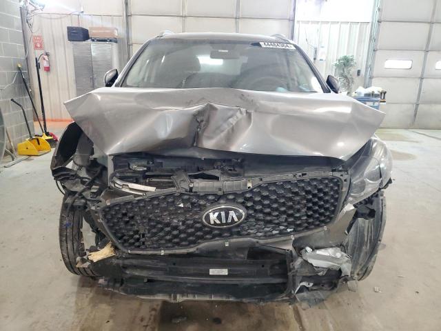 Photo 5 from auction – 2016 KIA SORENTO LX with VIN 5XYPG4A36GG147177