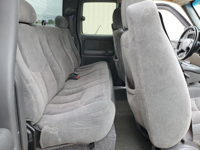 Photo 10 from auction – 2003 CHEVROLET SILVERADO with VIN 2GCEC19V431232238