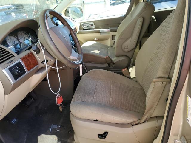 Photo 7 from auction – 2008 CHRYSLER TOWN & COU with VIN 2A8HR54P18R757917