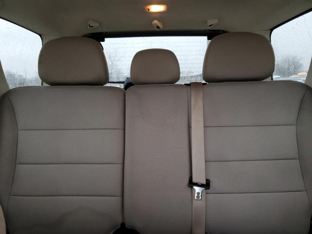 Foto 10 de la subasta – 2010 FORD ESCAPE XLT con VIN 1FMCU0D75AKB78111