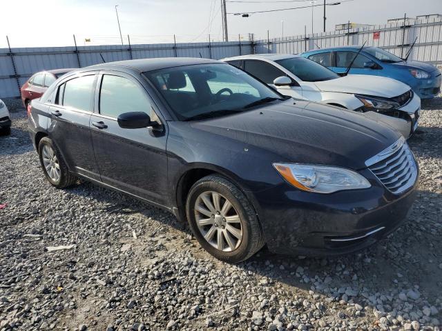 Photo 4 from auction – 2013 CHRYSLER 200 TOURIN with VIN 1C3CCBBB8DN542748