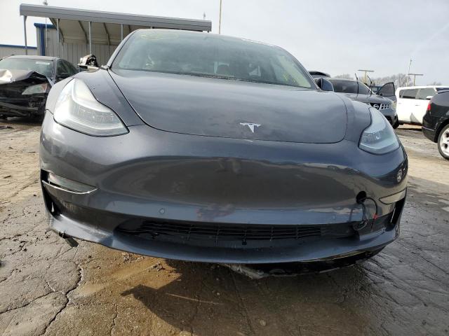 Photo 5 from auction – 2018 TESLA MODEL 3 with VIN 5YJ3E1EB7JF113980