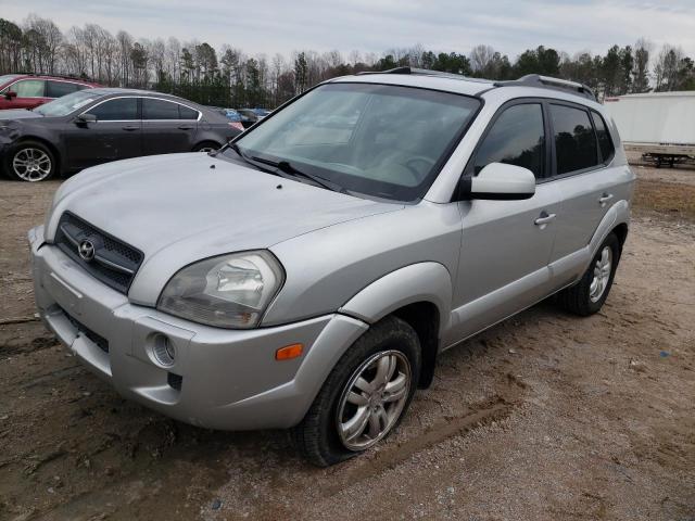 HYUNDAI TUCSON SE 2007 with VIN KM8JN12D87U670342 - Photo from auction