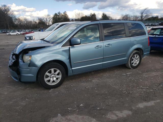 CHRYSLER TOWN & COU 2010 with VIN 2A4RR5D15AR500914 - Photo from auction