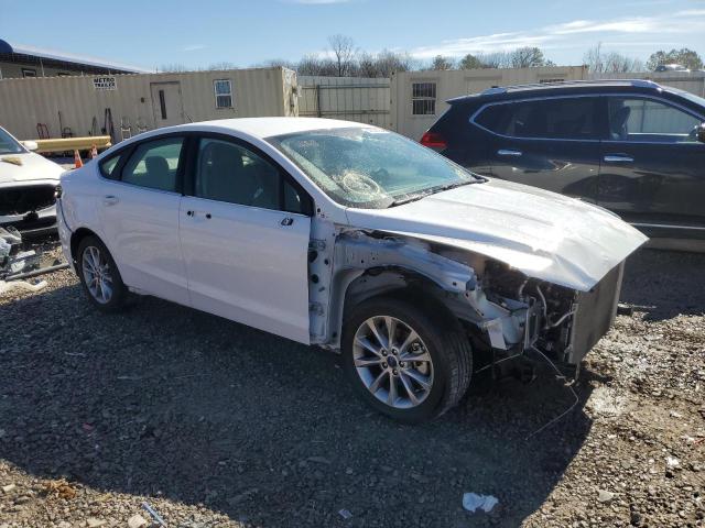 Photo 4 from auction – 2017 FORD FUSION SE with VIN 3FA6P0H75HR363192