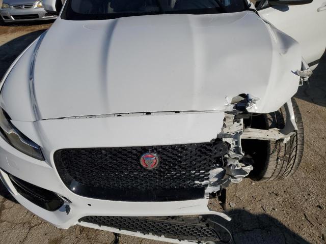 Photo 12 from auction – 2018 JAGUAR F-PACE R - with VIN SADCL2FX2JA266687