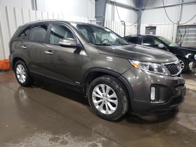 Photo 4 from auction – 2014 KIA SORENTO EX with VIN 5XYKUDA76EG498285