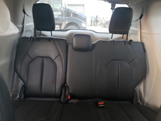 Photo 10 from auction – 2017 CHRYSLER PACIFICA T with VIN 2C4RC1EG2HR634115