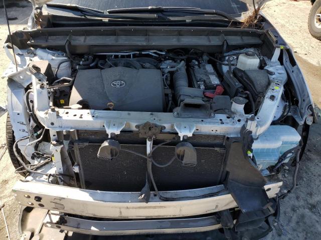 Photo 12 from auction – 2021 TOYOTA HIGHLANDER with VIN 5TDCZRAH2MS043902