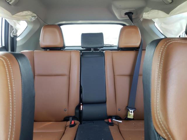 Photo 10 from auction – 2018 TOYOTA RAV4 LIMIT with VIN JTMDFREV1JJ728382