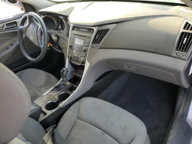 Photo 8 from auction – 2012 HYUNDAI SONATA HYB with VIN KMHEC4A46CA025016