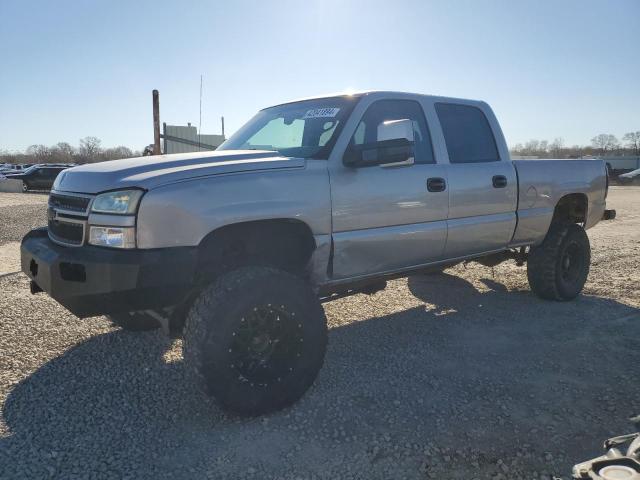 CHEVROLET SILVERADO 2007 with VIN 1GCHK23D87F130235 - Photo from auction