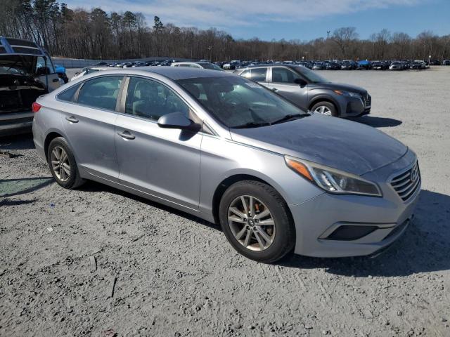 Photo 4 from auction – 2016 HYUNDAI SONATA SE with VIN 5NPE24AF4GH290394