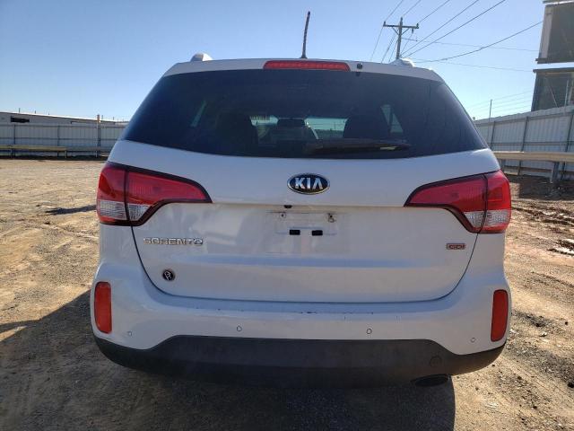 Photo 6 from auction – 2015 KIA SORENTO LX with VIN 5XYKTCA65FG617191