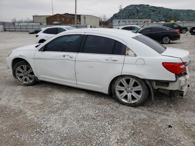 Photo 2 from auction – 2013 CHRYSLER 200 LX with VIN 1C3CCBAB8DN640812