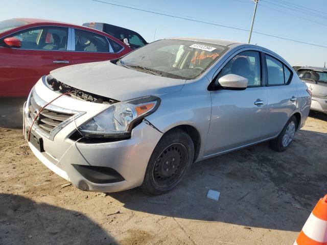NISSAN VERSA S 2018 with VIN 3N1CN7AP1JK430796 - Photo from auction