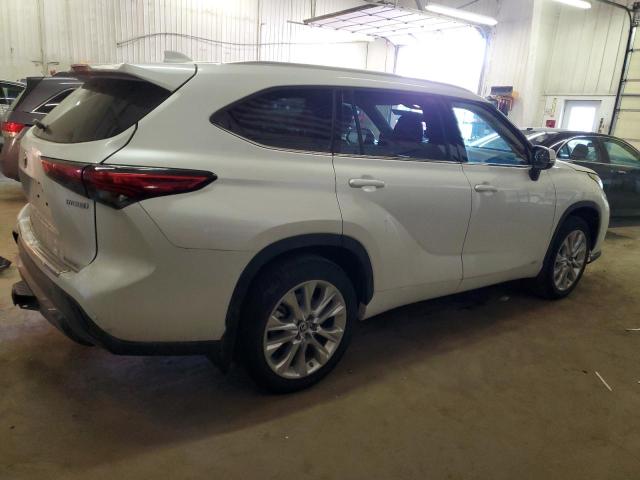 Photo 3 from auction – 2023 TOYOTA HIGHLANDER with VIN 5TDXBRCH2PS580339