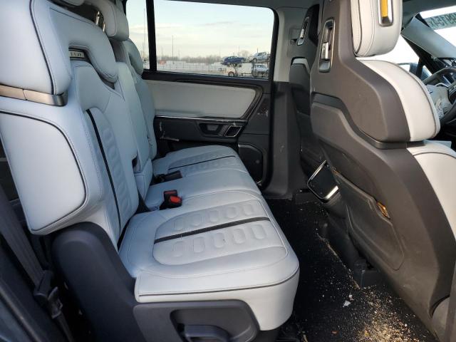 Photo 11 from auction – 2023 RIVIAN R1S LAUNCH with VIN 7PDSGABL1PN006123