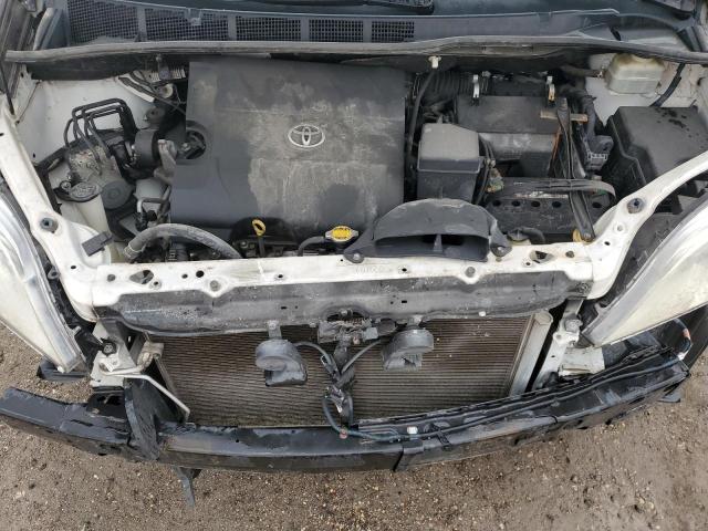 Photo 12 from auction – 2015 TOYOTA SIENNA LE with VIN 5TDKK3DC1FS584553