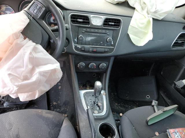Photo 8 from auction – 2014 CHRYSLER 200 LX with VIN 1C3CCBAB4EN212477