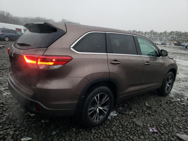 Photo 3 from auction – 2017 TOYOTA HIGHLANDER with VIN 5TDBZRFH2HS463167