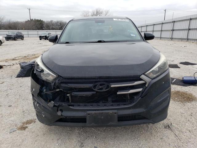 Photo 5 from auction – 2016 HYUNDAI TUCSON SE with VIN KM8J23A4XGU126527