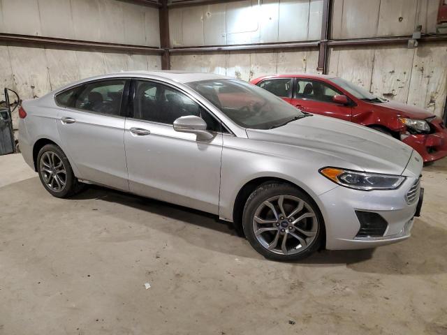 Photo 4 from auction – 2019 FORD FUSION SEL with VIN 3FA6P0CD6KR214228