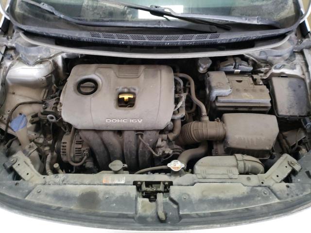 Photo 11 from auction – 2017 KIA FORTE LX with VIN 3KPFL4A70HE053885
