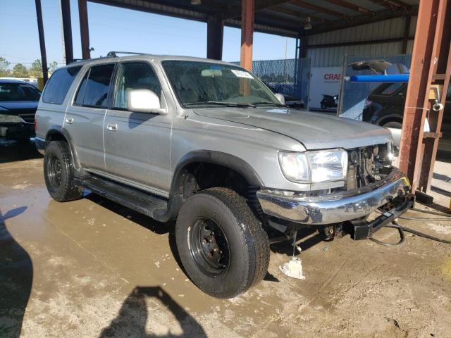 Photo 4 from auction – 2002 TOYOTA 4RUNNER SR with VIN JT3GN86R220255454
