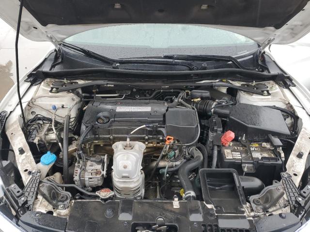 Photo 11 from auction – 2016 HONDA ACCORD with VIN 1HGCR2F82GA022566
